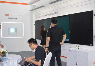 歐帝科技攜智慧黑板產(chǎn)品亮相西北教育裝備博覽會(huì)，引領(lǐng)云計(jì)算裝備技術(shù)服務(wù)新潮流